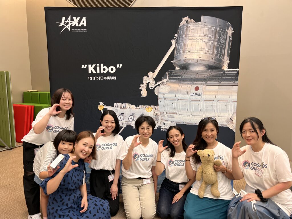 画像 コスモ女子アマチュア無線クラブの人工衛星「Emma」のISS放出をJAXAより見守りました